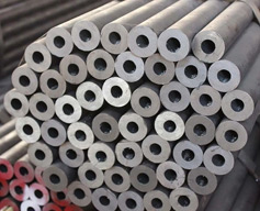 IS 3589 Gr.330 Carbon Seamless Steam Boiler Steel Pipes